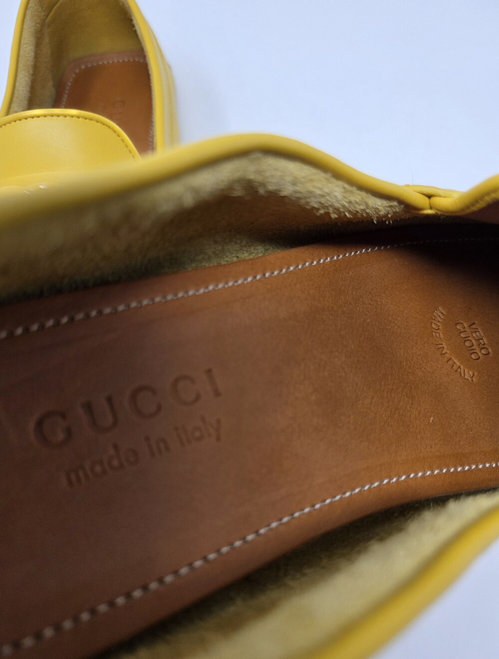 Gucci G 9 42 Mustard Yellow Tonal Driving Shoes Loafers Moccasin Slipond Driver - Picture 10 of 12